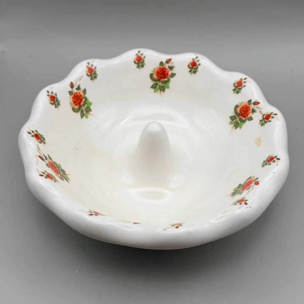 Vintage Lois Ceramic Floral Ring Holder Dish Scalloped Rose Jewelry Tray 5.5